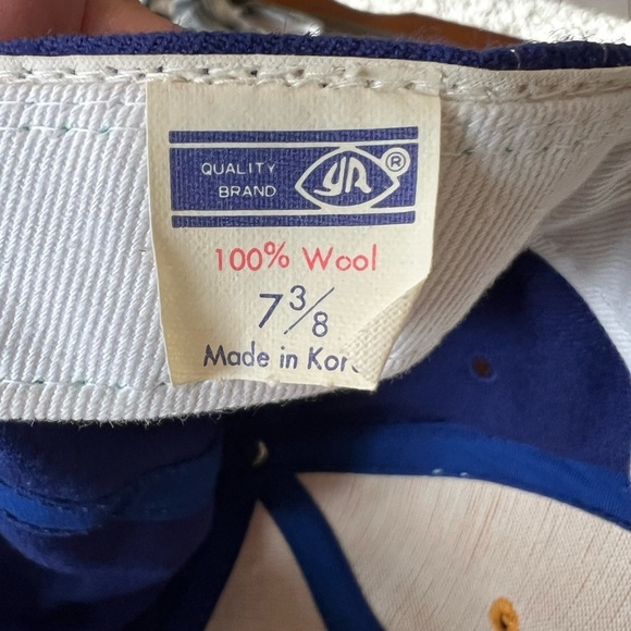 Vintage Milwaukee Brewers 100% wool - Picture 7 of 7